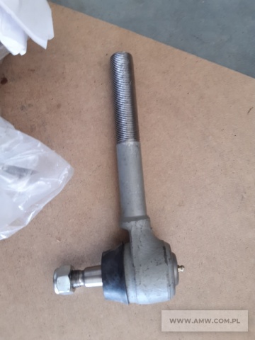 Części zamienne do ciągnika URSUS - pakiet zawierający 16 poz. asort. (wg oddzielnego wykazu), w tym m.in.: termostat, wentylator, wskaźnik poziomu paliwa itp. 